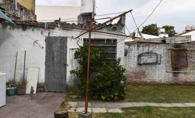 VENTA DE DOS CASAS EN VILLA ADELINA  LOTE 237 M2