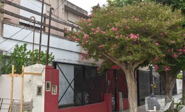 VENTA DE DOS CASAS EN VILLA ADELINA  LOTE 237 M2