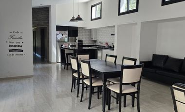 SE VENDE PROPIEDAD EN COUNTRY LOS MOLINOS