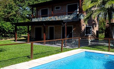VENTA COMPLEJO DE DUPLEX - COLASTINÉ NORTE