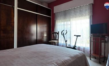 VENTA CASA 5 AMB EN FLORENCIO VARELA CENTRO