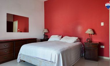 VENTA CASA 5 AMB EN FLORENCIO VARELA CENTRO