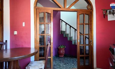 VENTA CASA 5 AMB EN FLORENCIO VARELA CENTRO