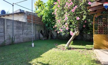 VENTA CASA 5 AMB EN FLORENCIO VARELA CENTRO