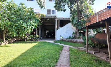 VENTA CASA 5 AMB EN FLORENCIO VARELA CENTRO