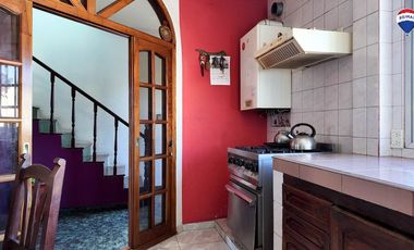 VENTA CASA 5 AMB EN FLORENCIO VARELA CENTRO