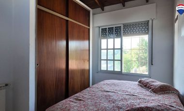 VENTA CASA 5 AMB EN FLORENCIO VARELA CENTRO