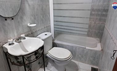 VENTA CASA 5 AMB EN FLORENCIO VARELA CENTRO