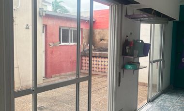 SE VENDE CASA EN BARRIO CATEDRAL