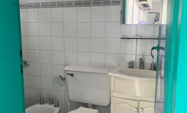 SE VENDE CASA EN BARRIO CATEDRAL
