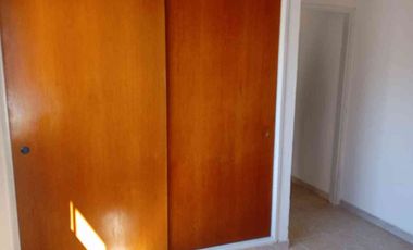 VENTA PH 2 AMBIENTES CON PATIO - LANÚS ESTE