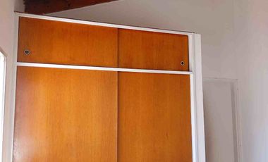 VENTA PH 2 AMBIENTES CON PATIO - LANÚS ESTE