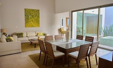 Casa en venta con alberca en Las Cañadas, Zapopan, Jalisco