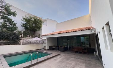 Casa en venta con alberca en Las Cañadas, Zapopan, Jalisco