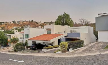Casa en venta con alberca en Las Cañadas, Zapopan, Jalisco