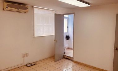 Piso de Oficinas venta posesión inmediata con el 10% o 4 pagos de $325Mil