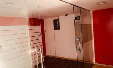 Piso de Oficinas venta posesión inmediata con el 10% o 4 pagos de $325Mil