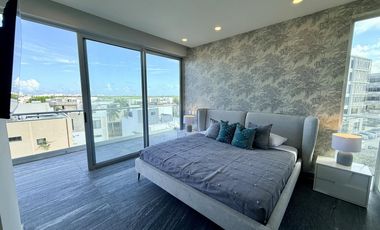 Departamento en renta en Riva, Puerto Cancún totalmente remodelado y listo para estrenar