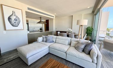 Departamento en renta en Riva, Puerto Cancún totalmente remodelado y listo para estrenar