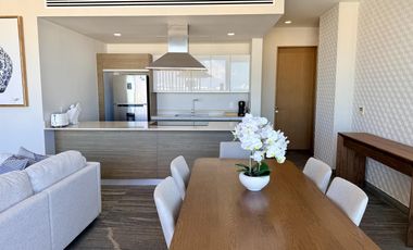 Departamento en renta en Riva, Puerto Cancún totalmente remodelado y listo para estrenar