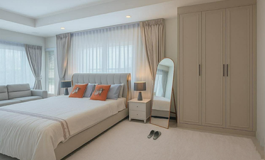 Pool villa for rent in Chaiyapruek 2, near M Market. Beautiful and comfortable house with full furniture, ready to move in immediately.