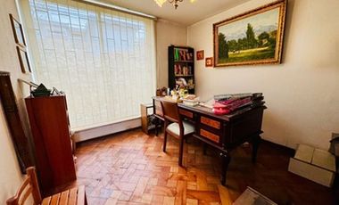 Casa esquina para uso residencial y comercial