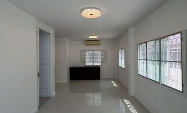 FOR SELL House Baan Lalin In the park Srinakarin - Teparak  CX-152446