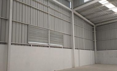 Bodega en venta en la Joyita Lomas de Tesistan