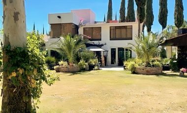 Casa en Renta Exclusiva Residencia Amplia en Club de Golf Tequisquiapan 💎