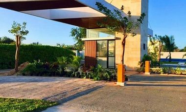 | Casa en renta en privada Chaactún Zona Country |