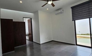 | Casa en renta en privada Chaactún Zona Country |