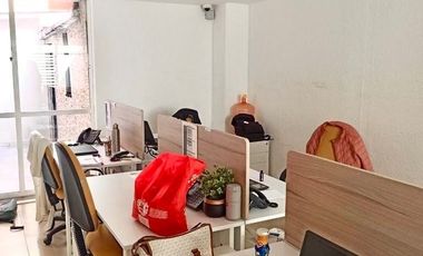 Oficina en VENTA en Colonia  Del Valle.  Planta baja con terraza.