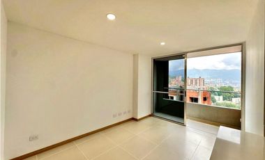 Apartamento para la renta tradicional en Envigado, sector camino verde