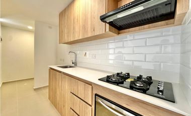 Apartamento para la renta tradicional en Envigado, sector camino verde