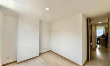Apartamento para la renta tradicional en Envigado, sector camino verde