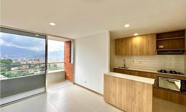 Apartamento para la renta tradicional en Envigado, sector camino verde