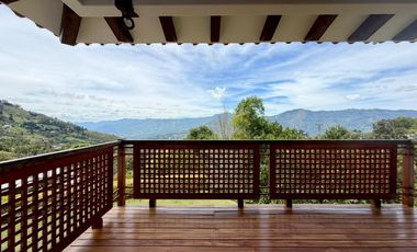 Casa Campestre En Arriendo, Sector Norteamerica - Bello