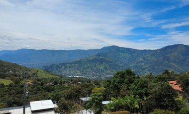 Casa Campestre En Arriendo, Sector Norteamerica - Bello