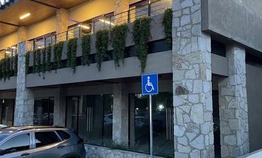Renta Local 12 – Plaza Real de Juriquilla, Querétaro