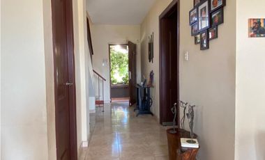 Casa en venta en Las Cumbres Mirador del Lago