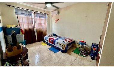 Casa en venta en Las Cumbres Mirador del Lago