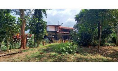 VENDO CASA DUPLEX EN ARRAIJAN EN CABECERA EN LA CALLE LOMA Y TERRENO