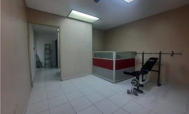 SE ALQUILA LOCAL EN BELLAVISTA AREA CANGREJO 82 Mtrs (OG)