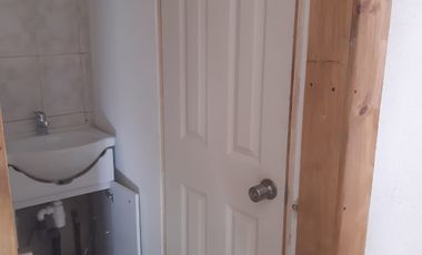 ARRIENDO OFICINA BUENA UBICACION Y CONECTIVIDAD
