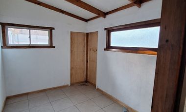 ARRIENDO OFICINA BUENA UBICACION Y CONECTIVIDAD
