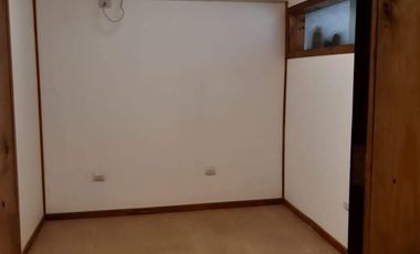 ARRIENDO OFICINA BUENA UBICACION Y CONECTIVIDAD