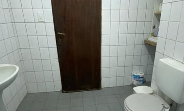Se Vende casa en cercania al hospital de niños