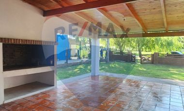 SE VENDE HERMOSA CASA APTA CREDITO EN SANTA ROSA