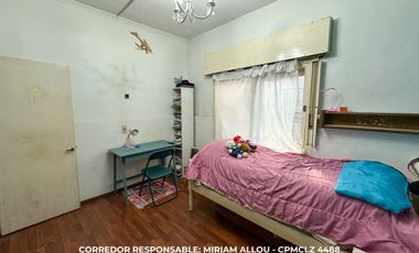 Casa 4 ambientes 210 m² en venta con cochera en Temperley