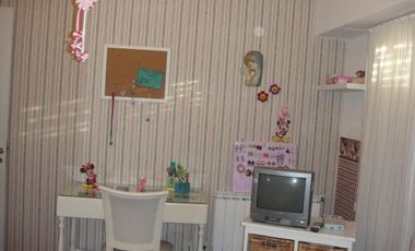 VENTA - CASA EN HIPOLITO YRIGOYEN 360